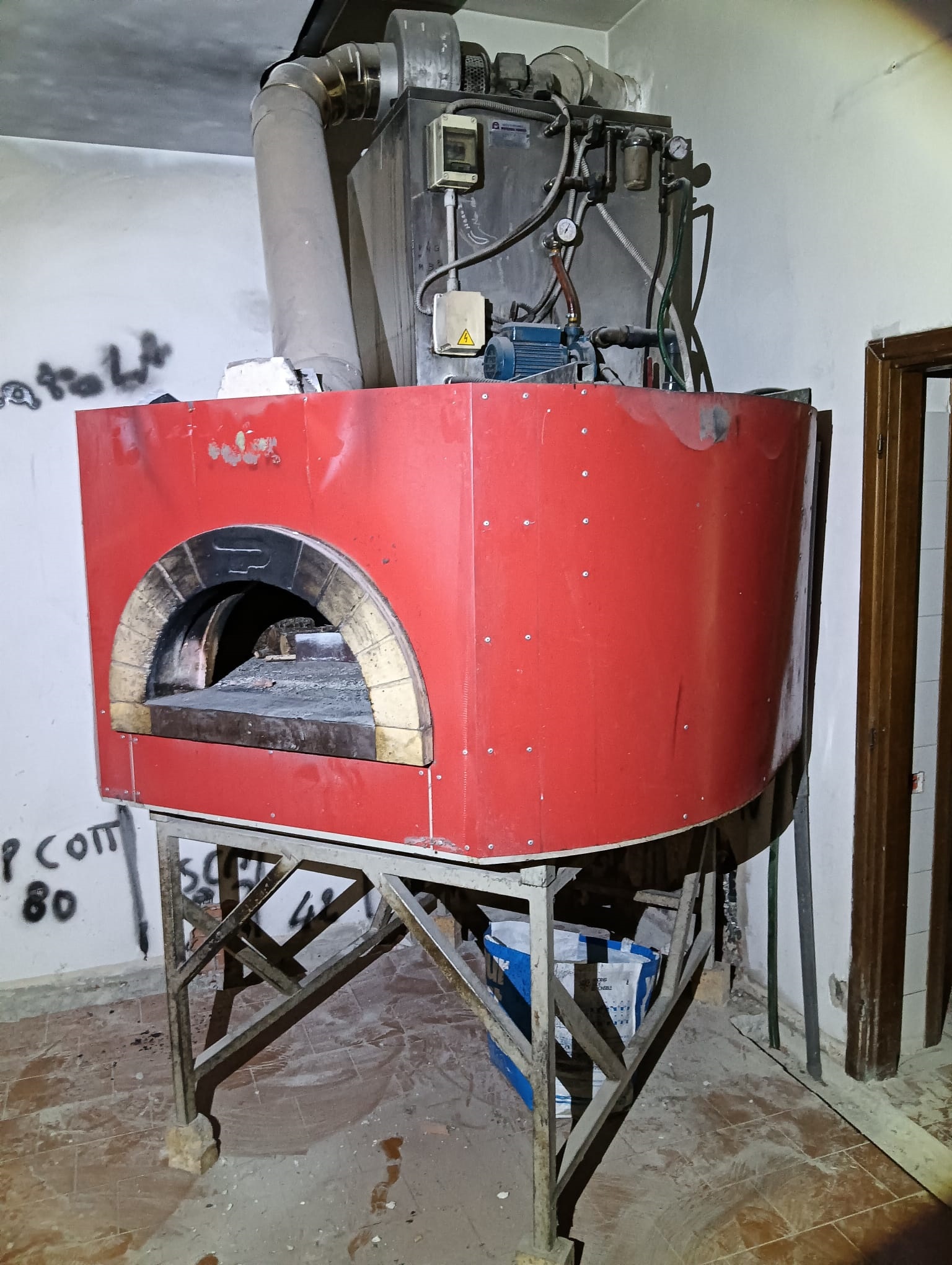 Forni alimentari in vendita