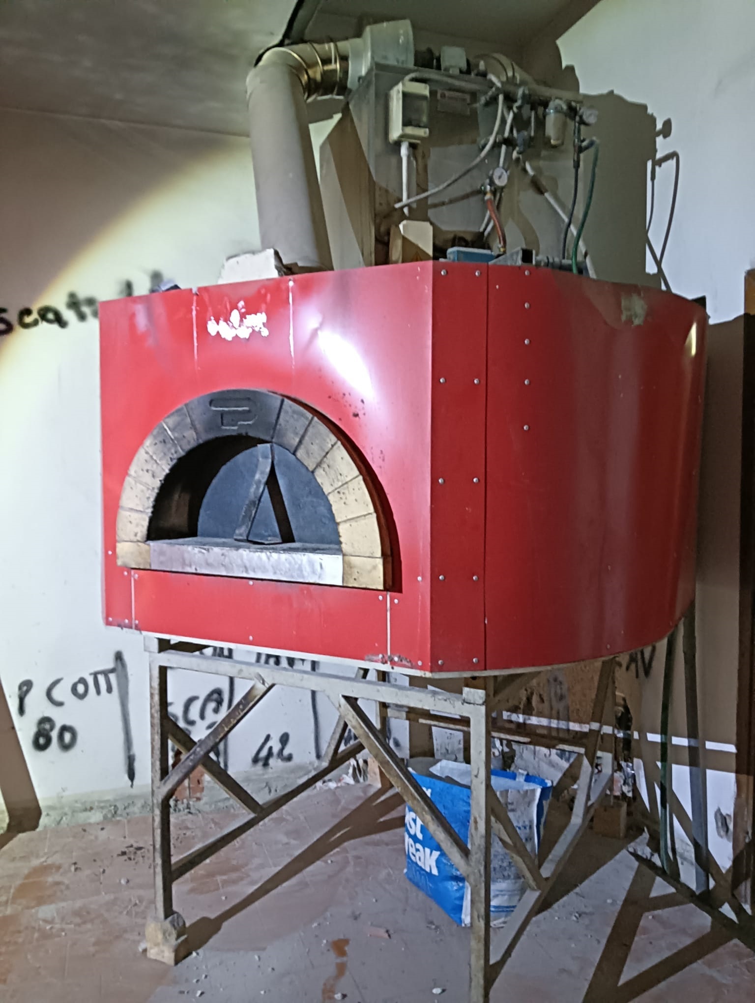 Forno a legna pizzeria con abbattitore fumi in vendita - foto 5