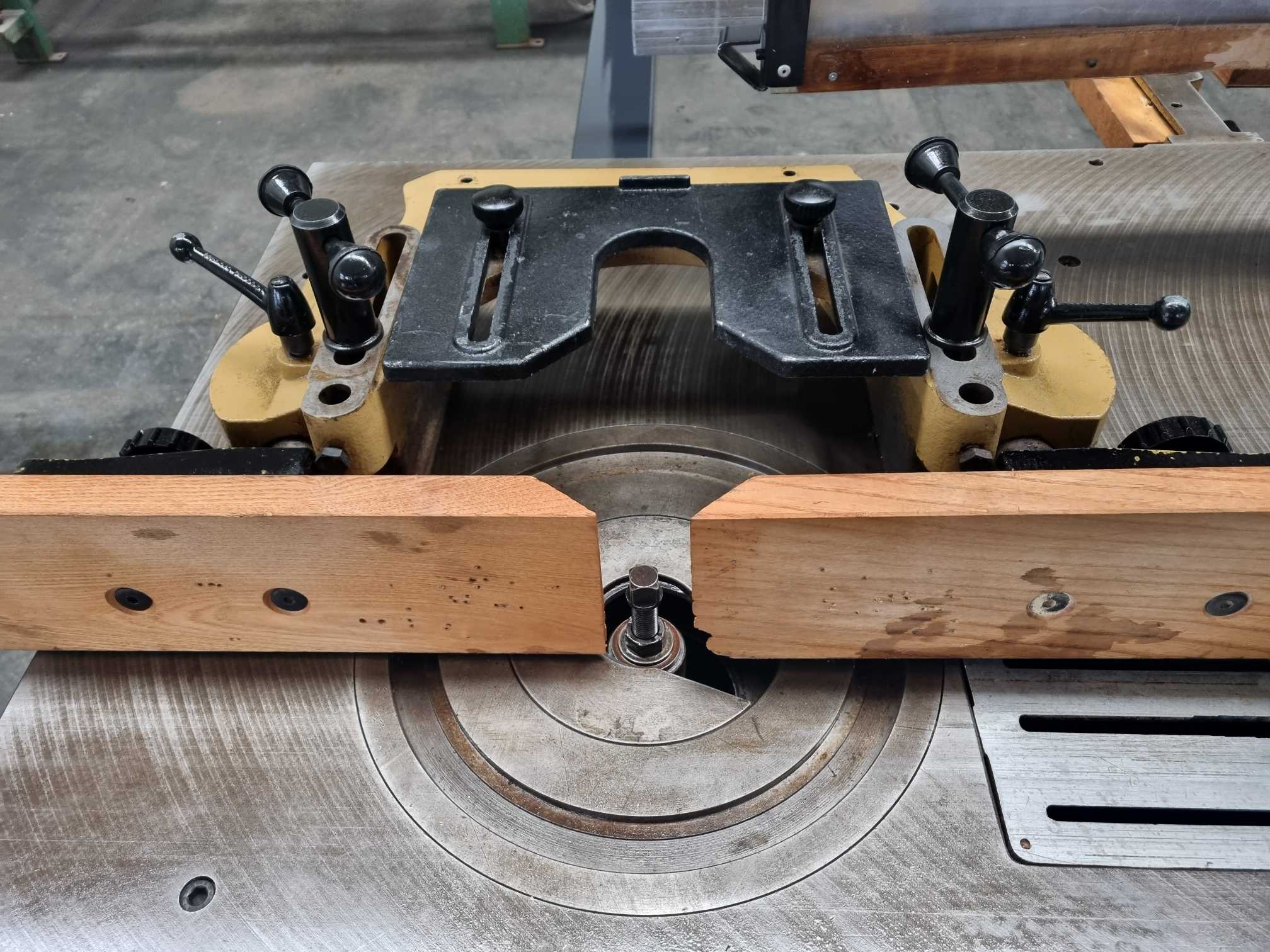 Tenosquadratrice con incisore - SCM ST4W  in vendita - foto 11