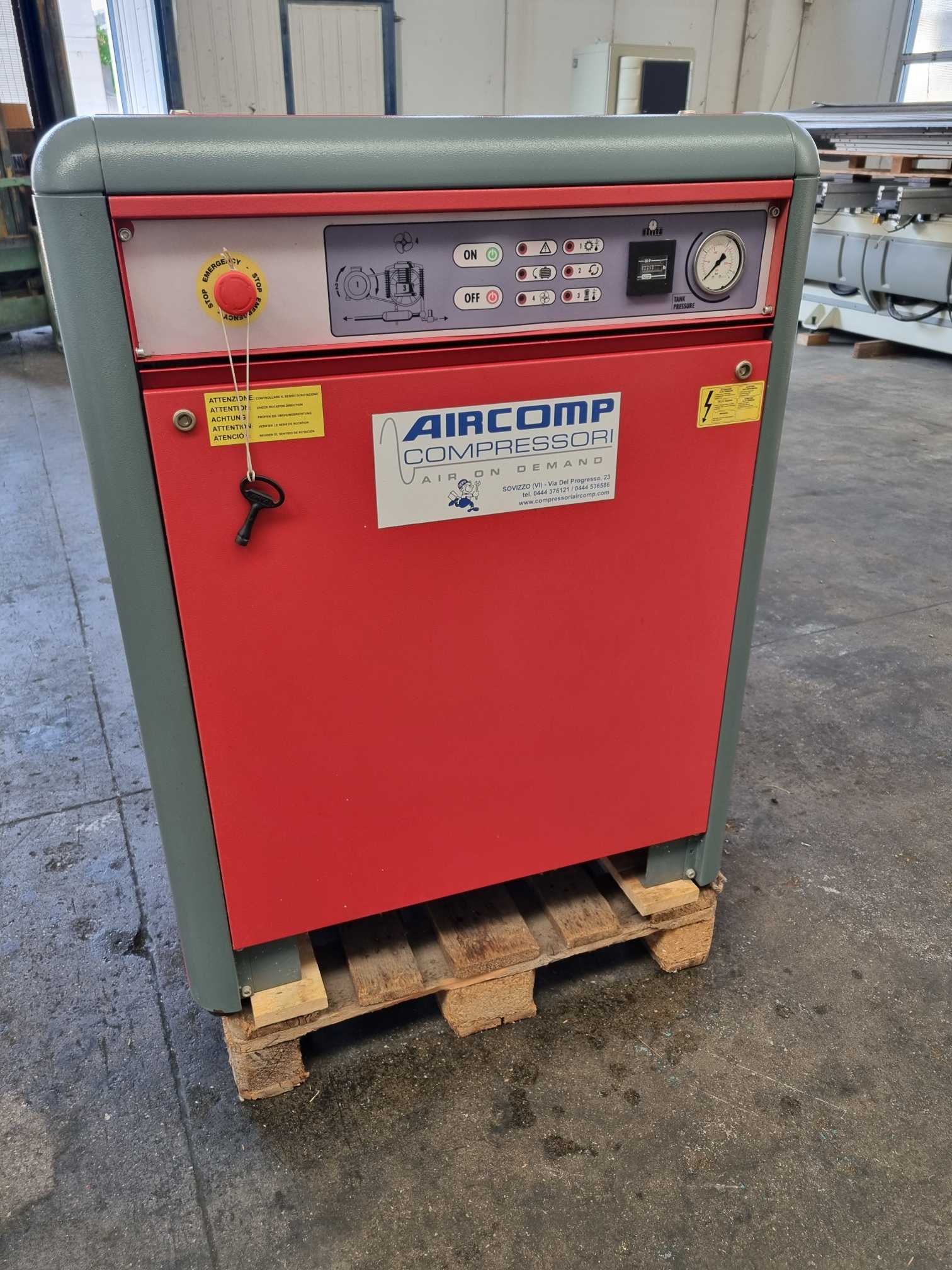 Compressore + essicc. + serbatoio - SHAMAL + DGM + SICC in vendita - foto 2