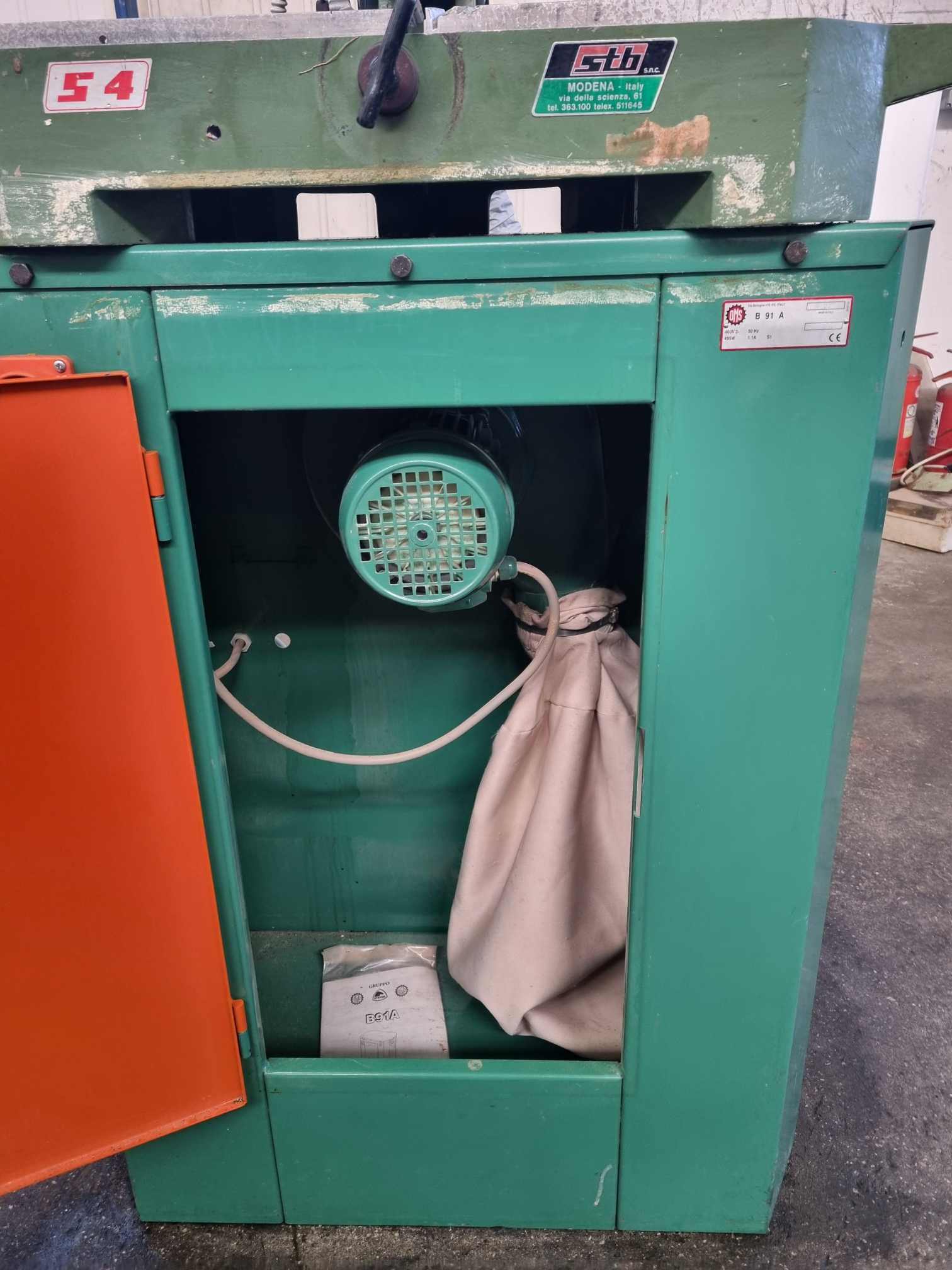 Troncatrice con banco aspirante - STB S4 / OMS B91A in vendita - foto 6
