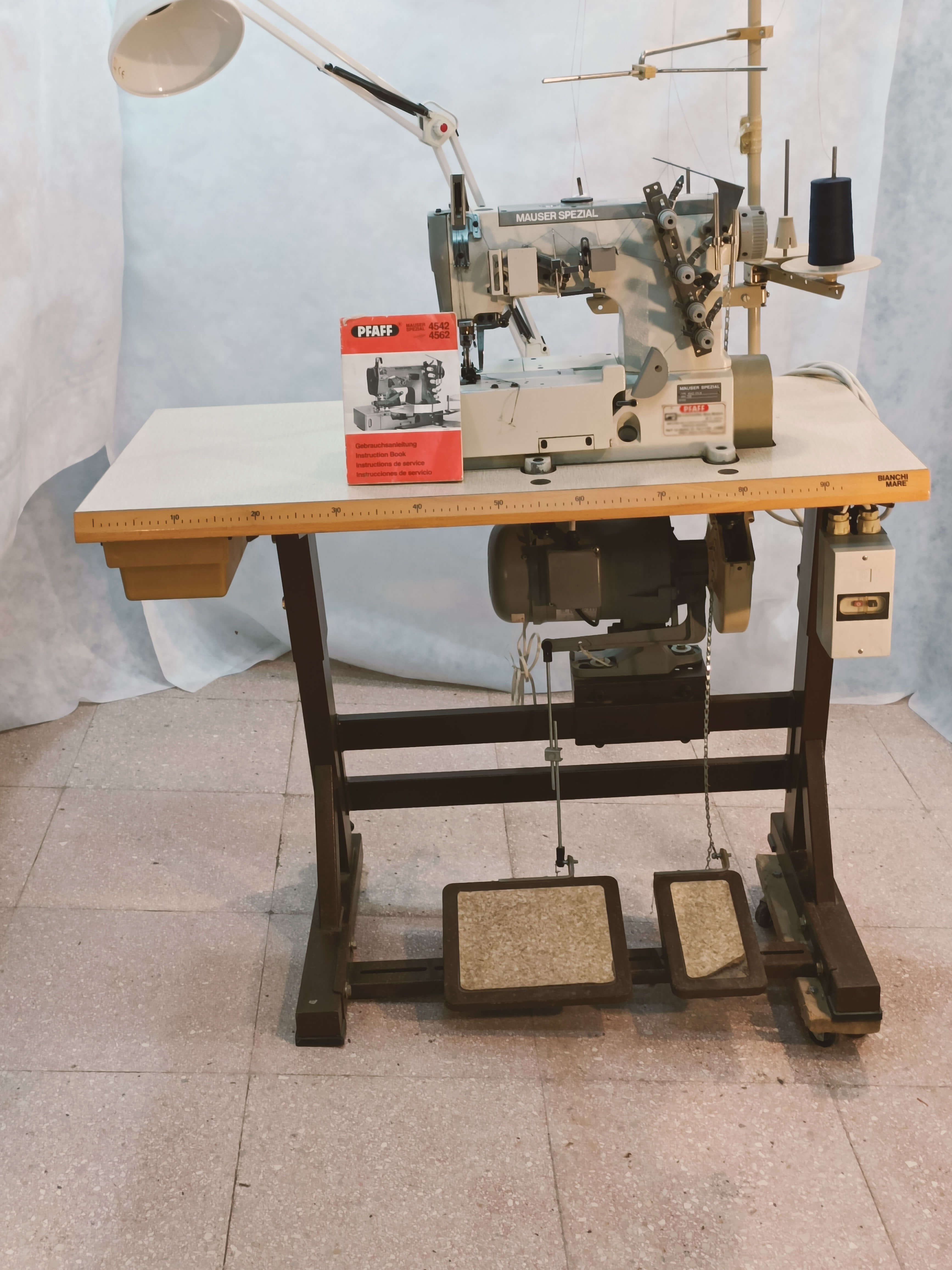 Mauser Spezial W562 inclusa di tavolo in vendita - foto 5