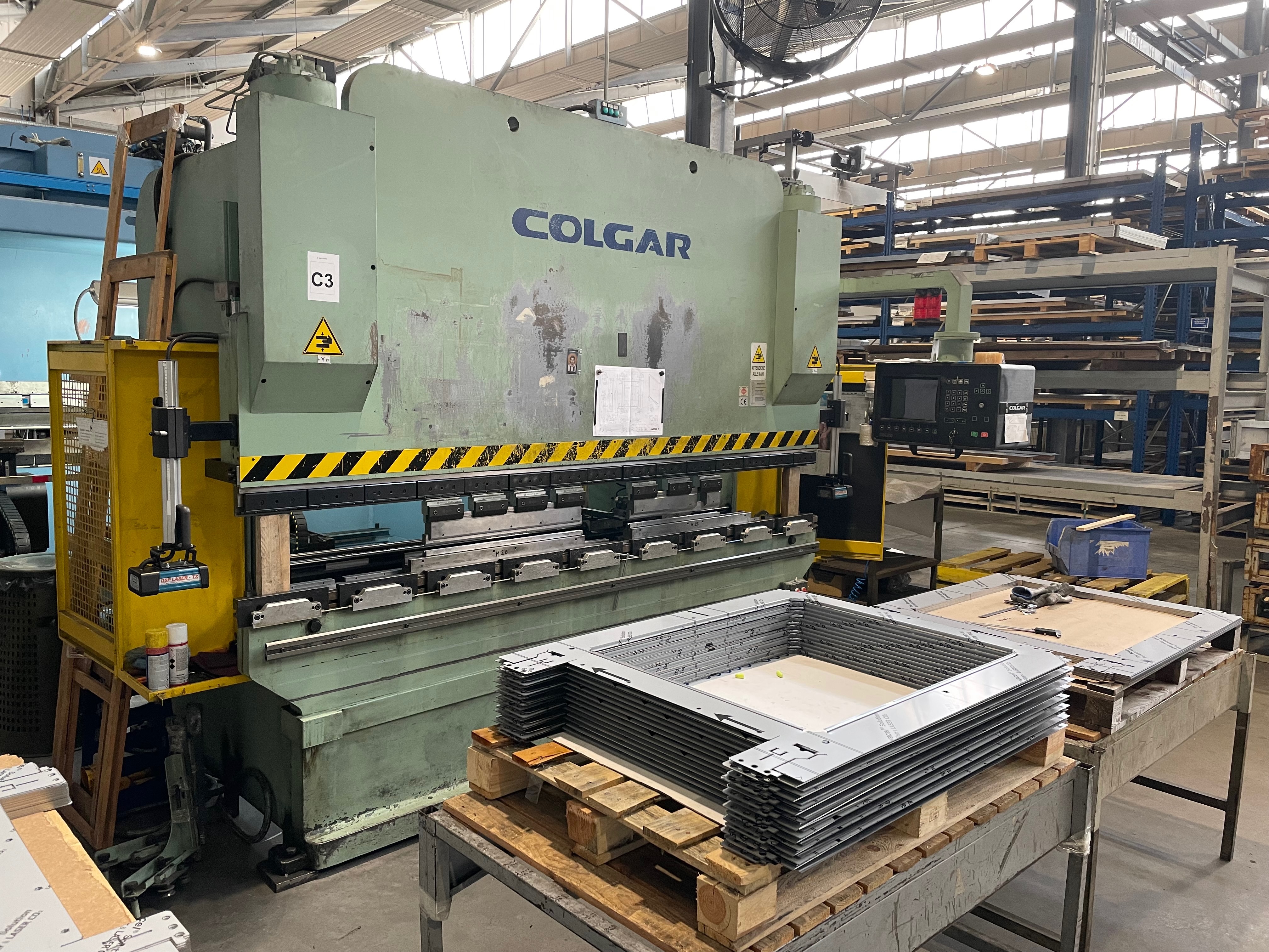 VENDESI PRESSA PIEGATRICE COLGAR in vendita - foto 3