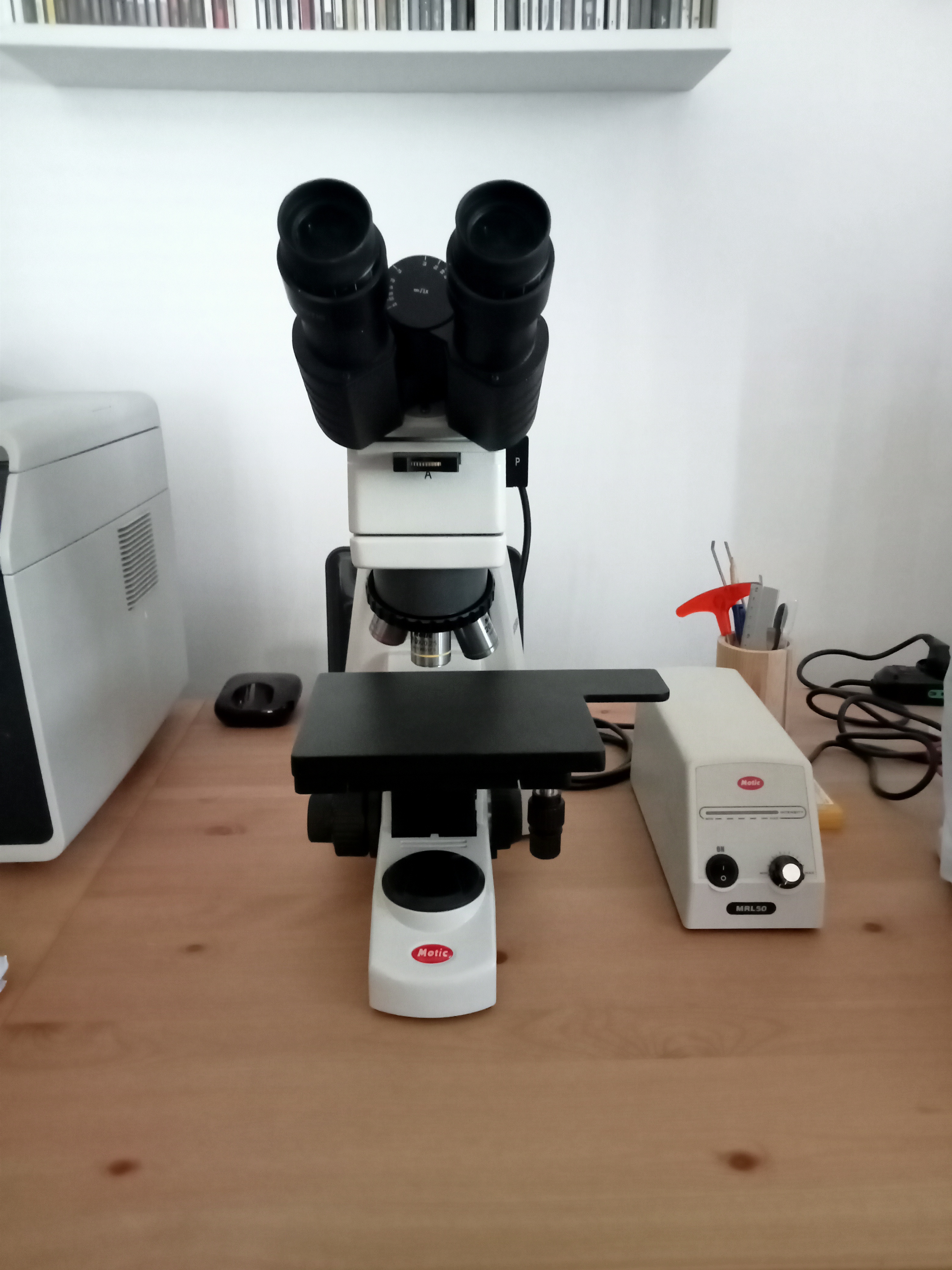 Microscopio ottico trinoculare Motic BA310 MET in vendita - foto 4