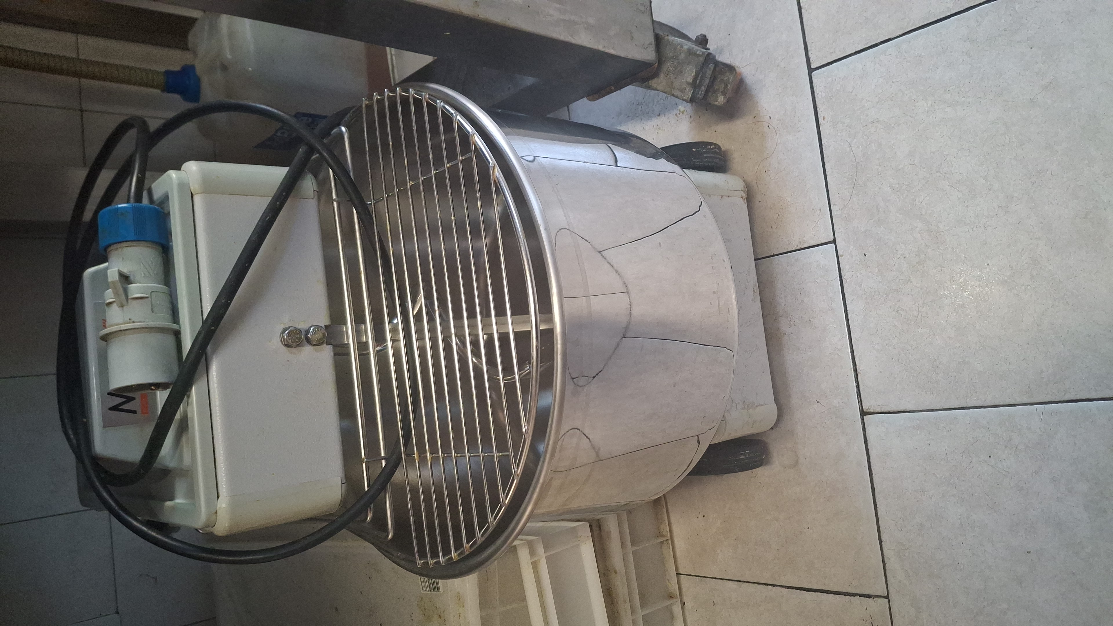 Attrezzature pizzeria usate in buono stato.. in vendita - foto 2