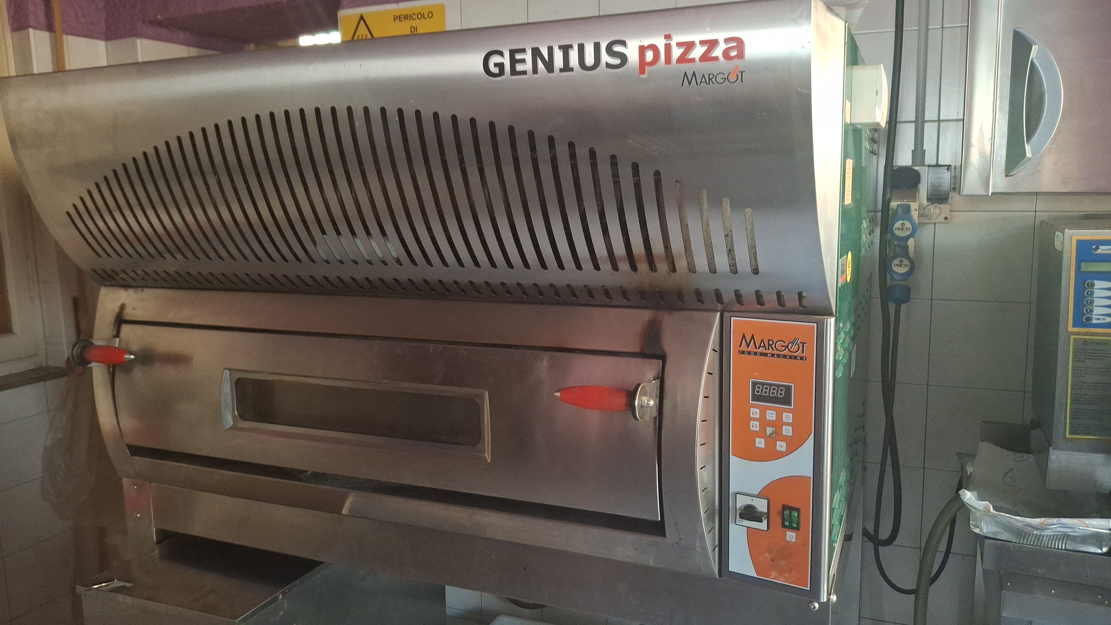 Attrezzature pizzeria usate in buono stato.. in vendita - foto 1