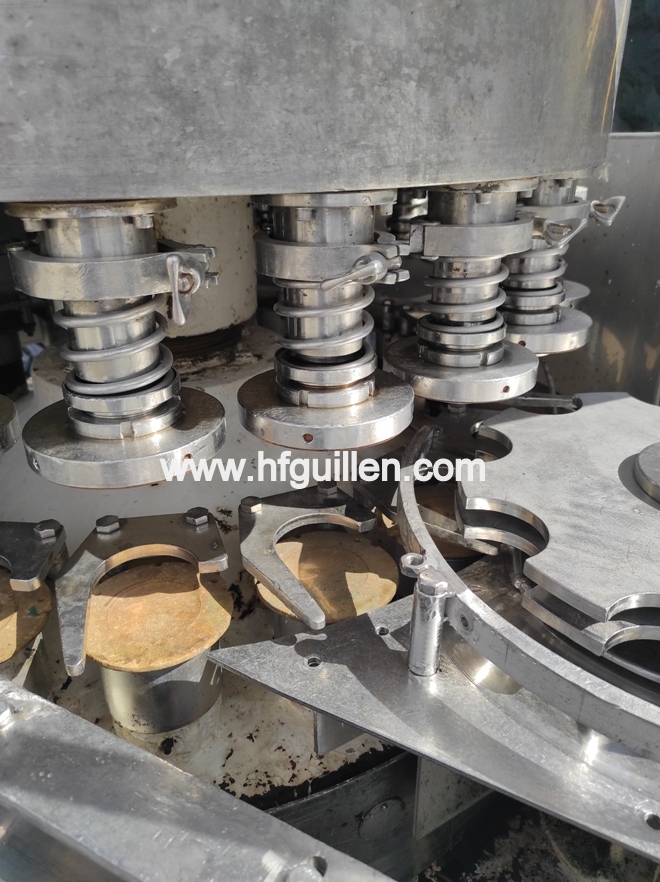 AGGRAFFATRICE FMC A 4 TESTE CON RIEMPITRICE SOTTOVUOTO in vendita - foto 7