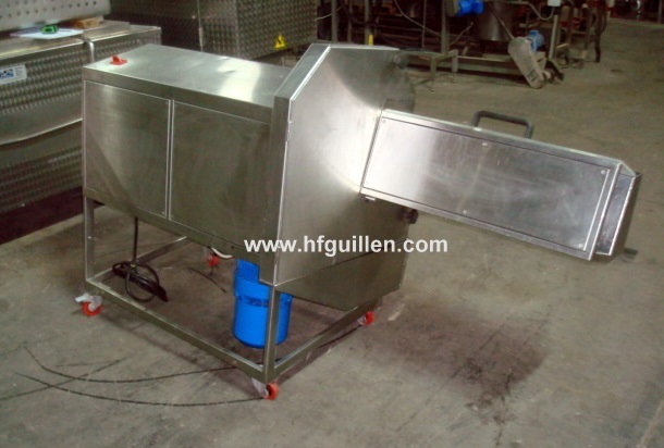 REF-1027 TAGLIACOTOLETTE CRM in vendita - foto 2