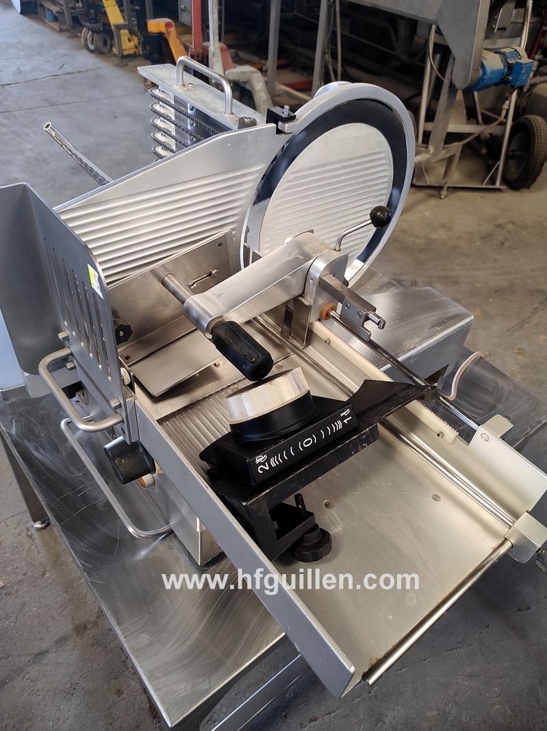 TAGLIERINA AFFETTATRICE AUTOMATICA GRAEF VA-400 in vendita - foto 2