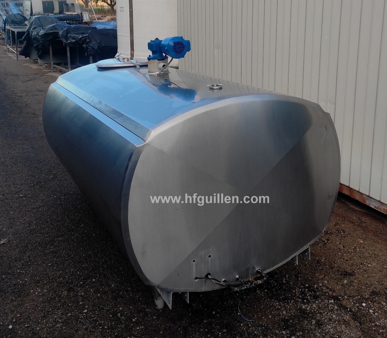 SERBATOIO ISOTERMICO INOX 1.500 LITRI CON AGITATORE in vendita - foto 3