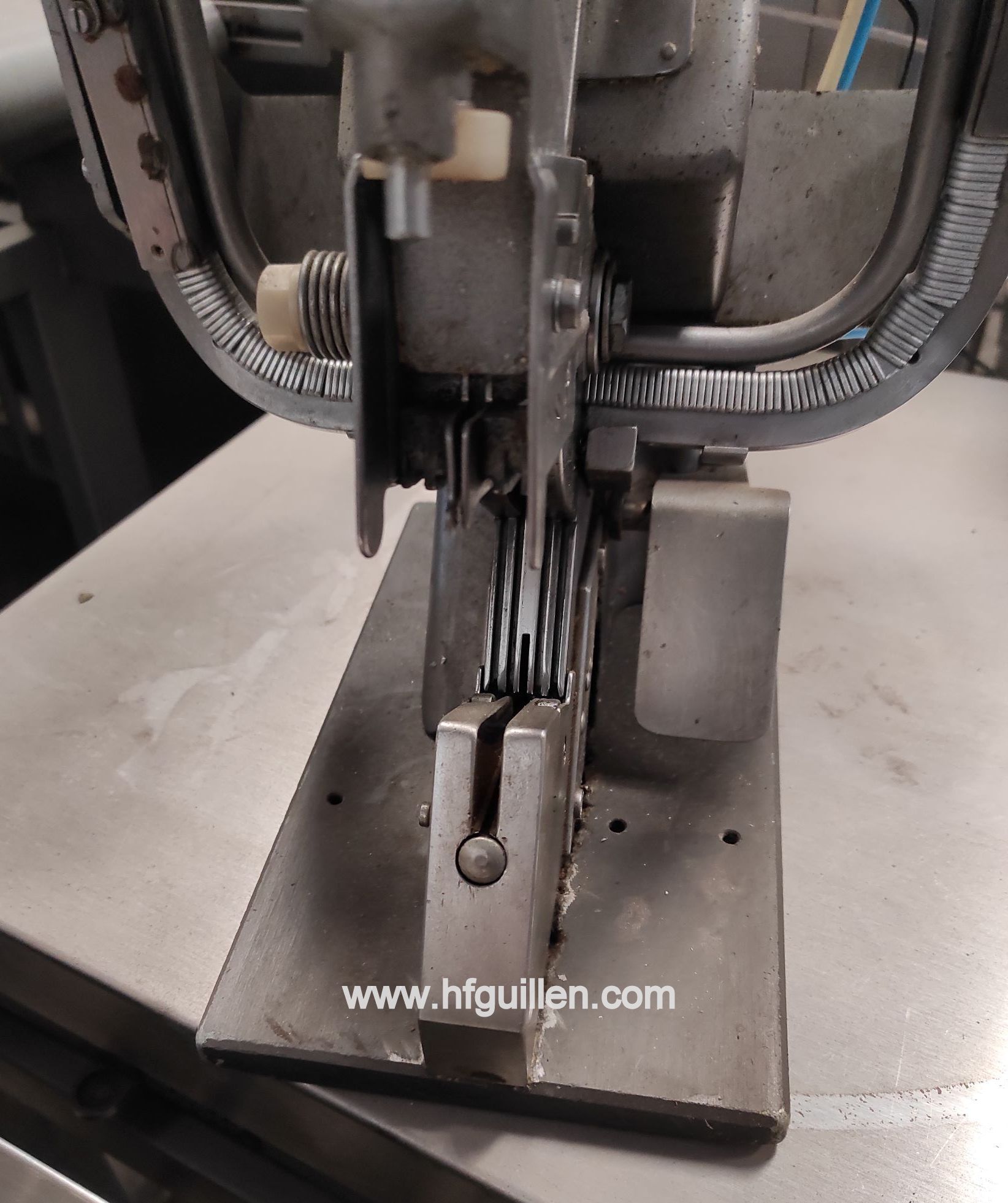 REF-1963-1964 CLIPPATRICE DOPPIA PNEUMATICA POLY-CLIP in vendita - foto 3