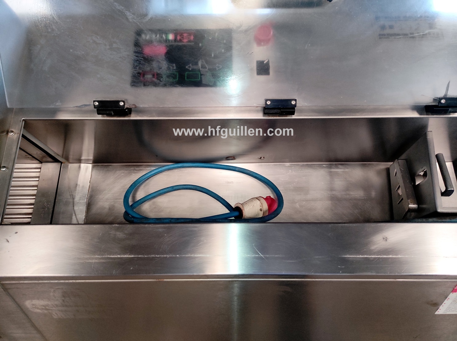 REF-172 TAGLIACOTOLETTE CRM NEXUS 220 in vendita - foto 6