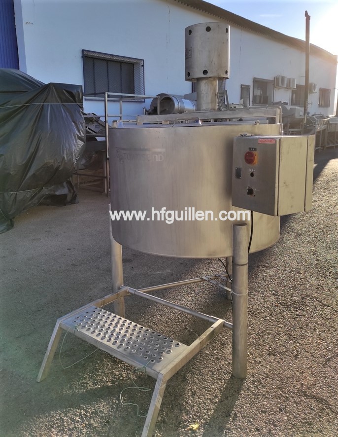 REF-2400 SERBATOIO INOX CON AGITATORE TOWNSEND 900 Ltr in vendita - foto 1