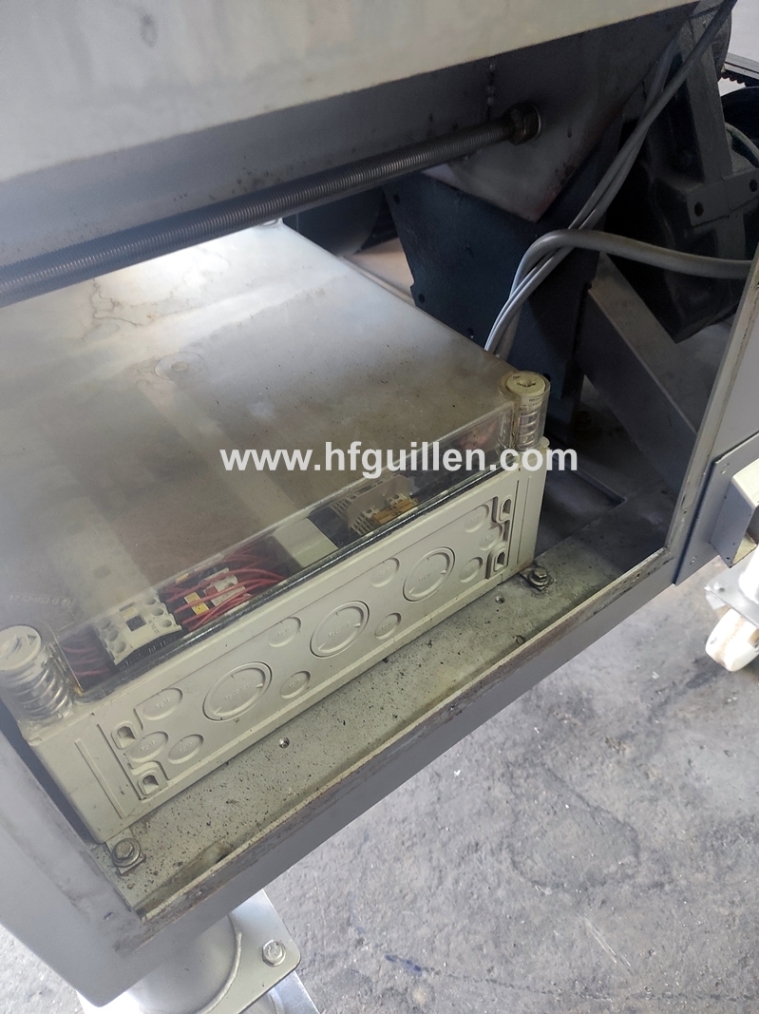 TRITACARNE MISCELATORE KOLBE MW32 CON TRAFILA DI 100 mm in vendita - foto 9