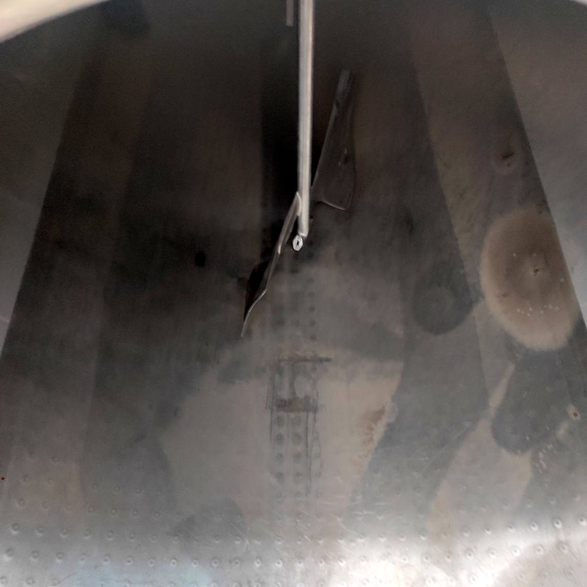 SERBATOIO ISOTERMICO INOX 1.500 LITRI CON AGITATORE in vendita - foto 6