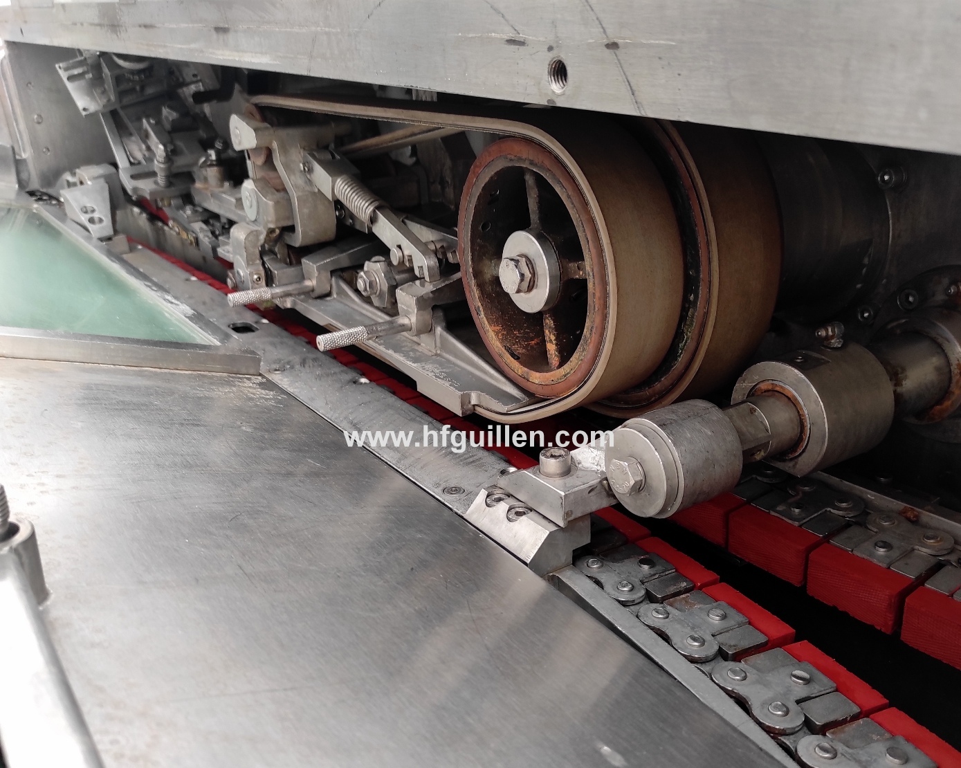 CAPSULATRICE BARATTOLI CROWN CARNAUD METALBOX S4B-2M in vendita - foto 11