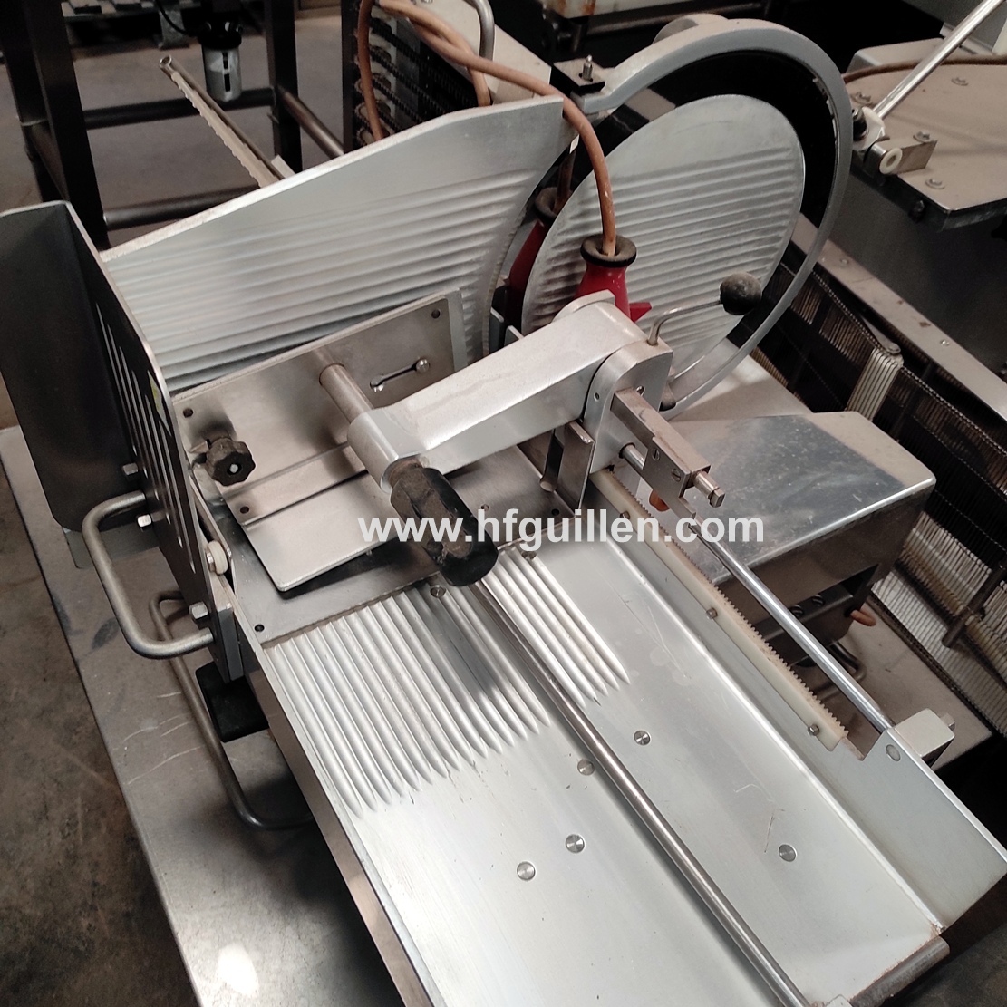 TAGLIERINA AFFETTATRICE AUTOMATICA GRAEF VA-400 in vendita - foto 5