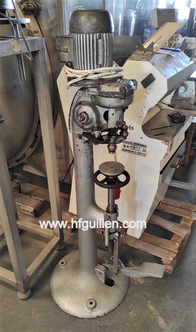 REF-2367 AGGRAFFATRICE MANUALE PER BARATTOLI LANICO in vendita - foto 3