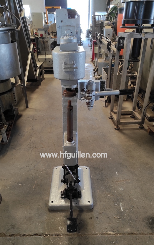 AGGRAFFATRICE MANUALE RIVERA PER BARATTOLI CILINDRICI in vendita - foto 3