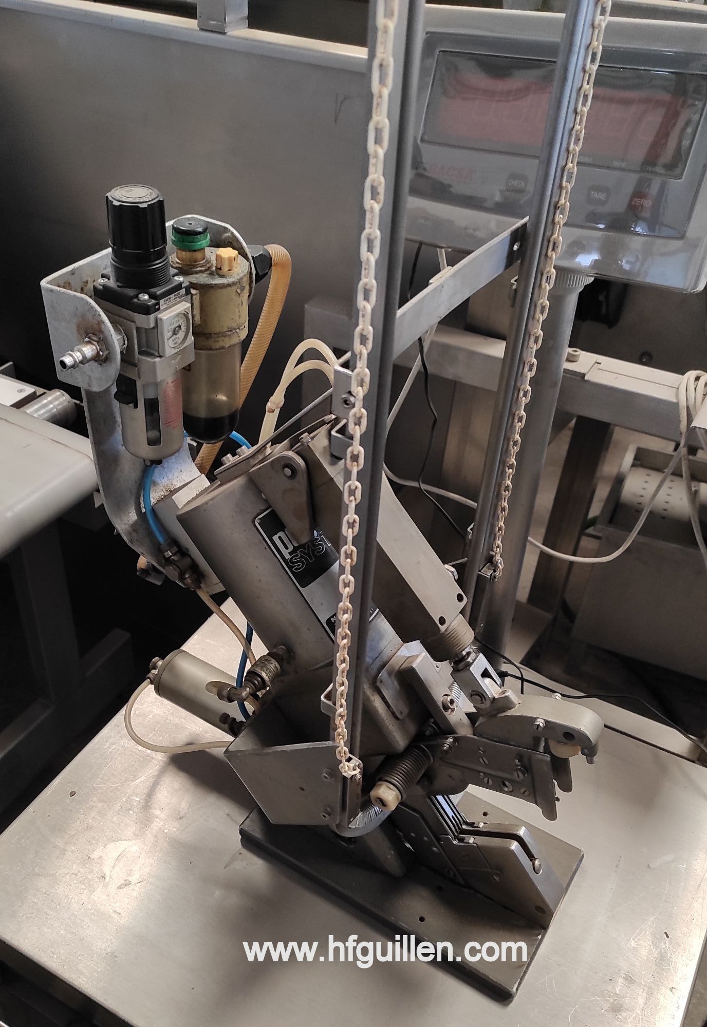 REF-1963-1964 CLIPPATRICE DOPPIA PNEUMATICA POLY-CLIP in vendita - foto 5