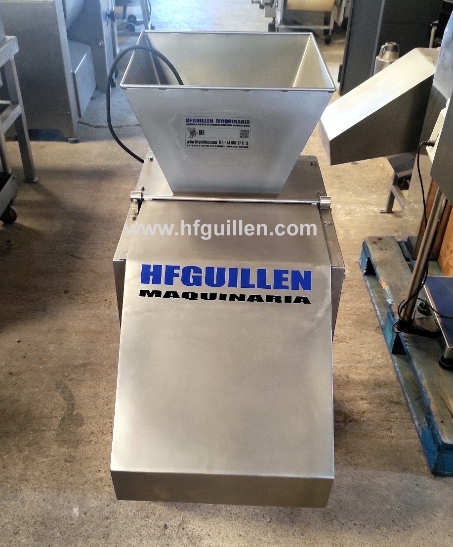 MACCHINA SCHIACCIA OLIVE (NUOVA DI ZECCA)  in vendita - foto 2