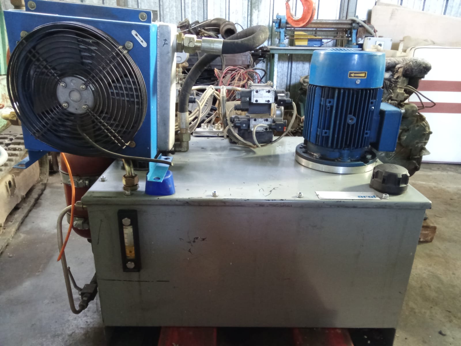 Centralina Idraulica 4,5kW 8 Elettrovalvole 200L in vendita - foto 4