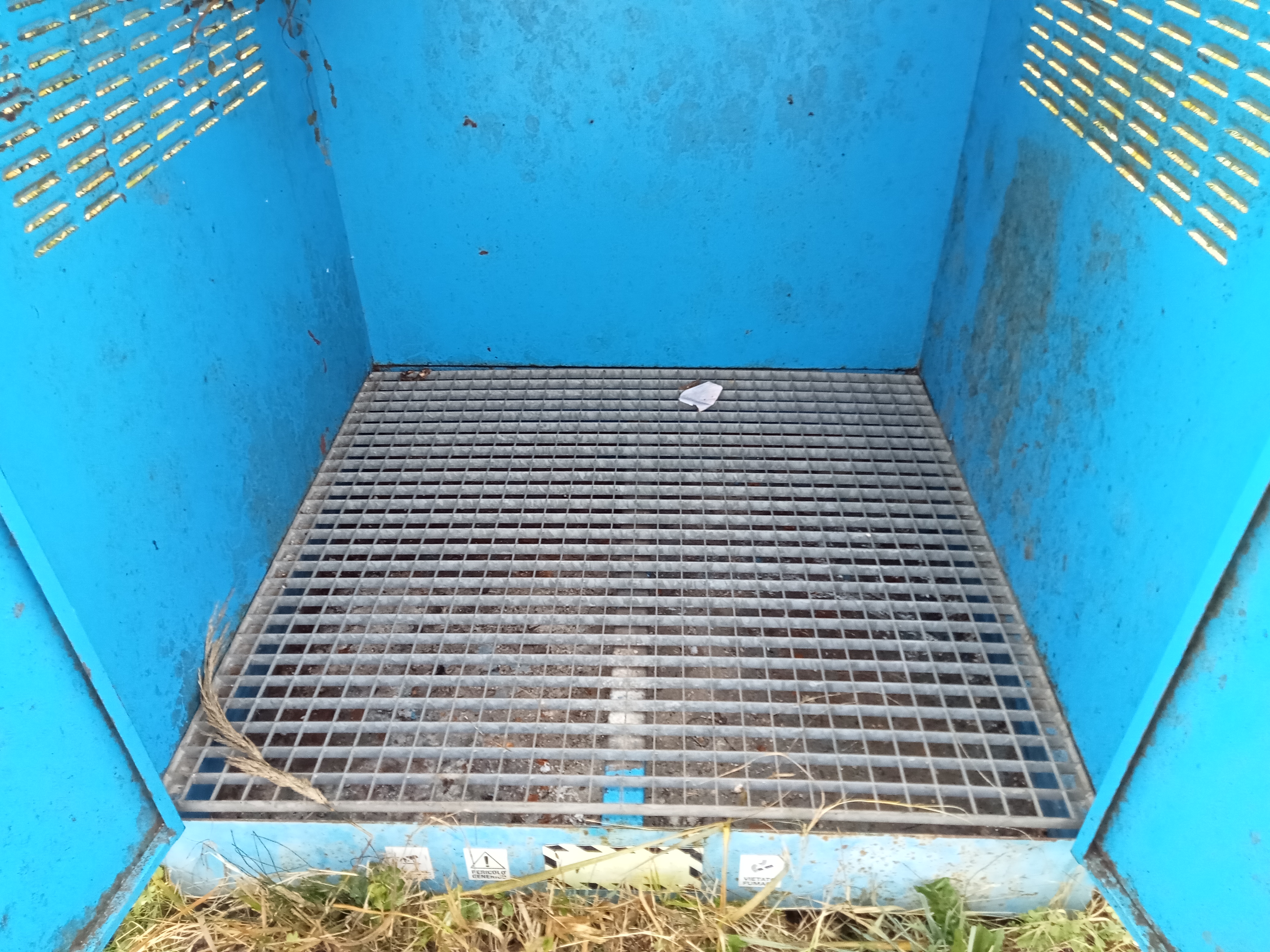 Contenitore porta big bag  per rifiuti speciali in vendita - foto 6