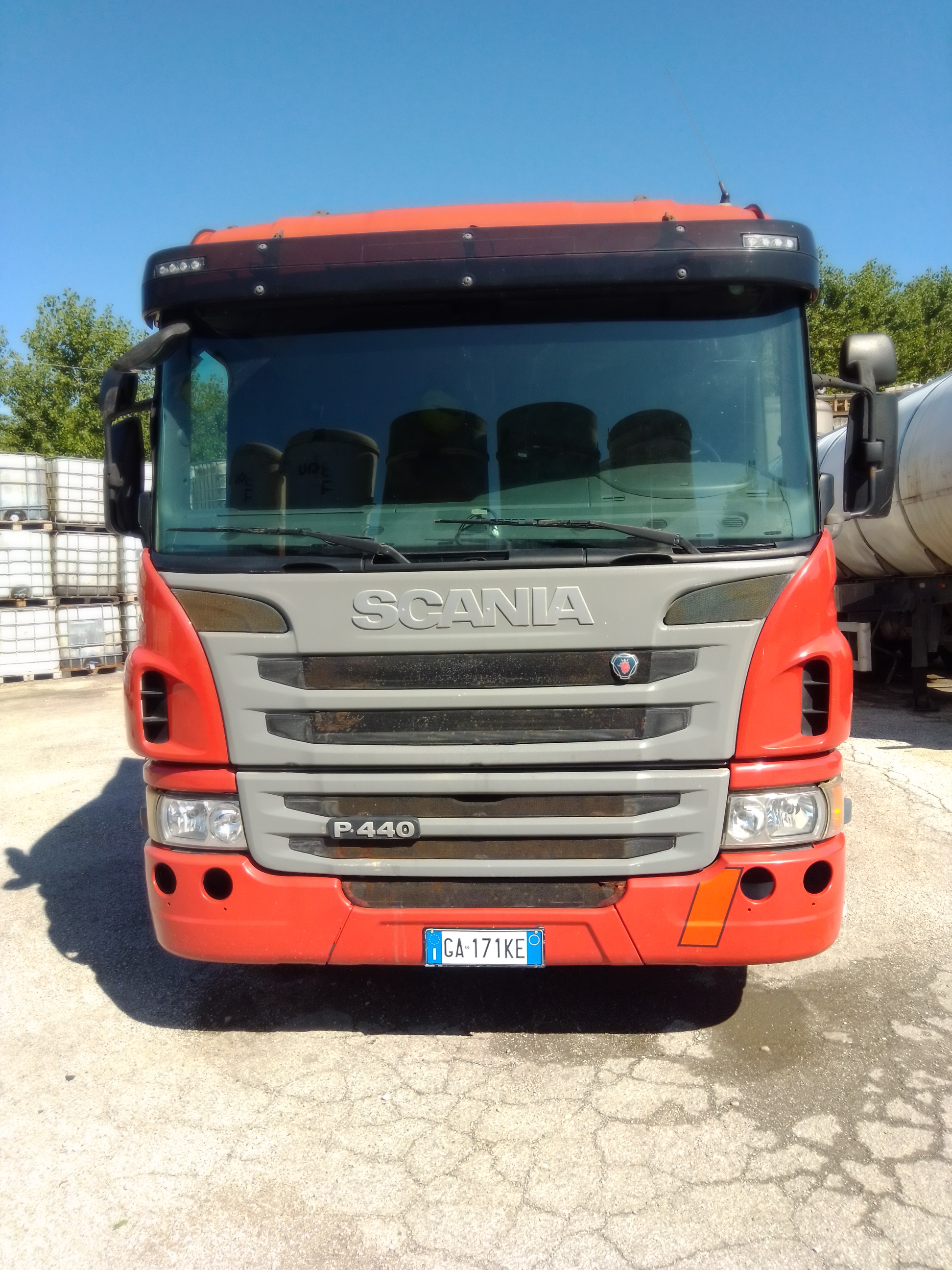 Trattori stradali in vendita