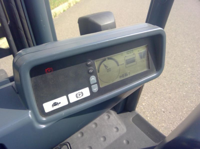 Muletto elettrico JUNGHEINRICH EFG-220 in vendita - foto 4