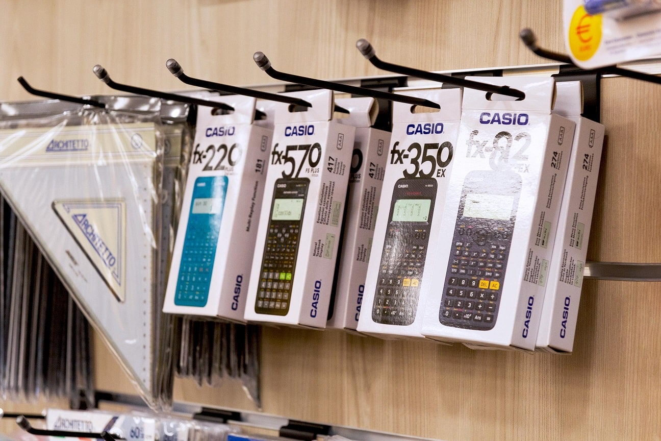 ARREDAMENTO PER NEGOZIO COMMERCIALE in vendita - foto 10