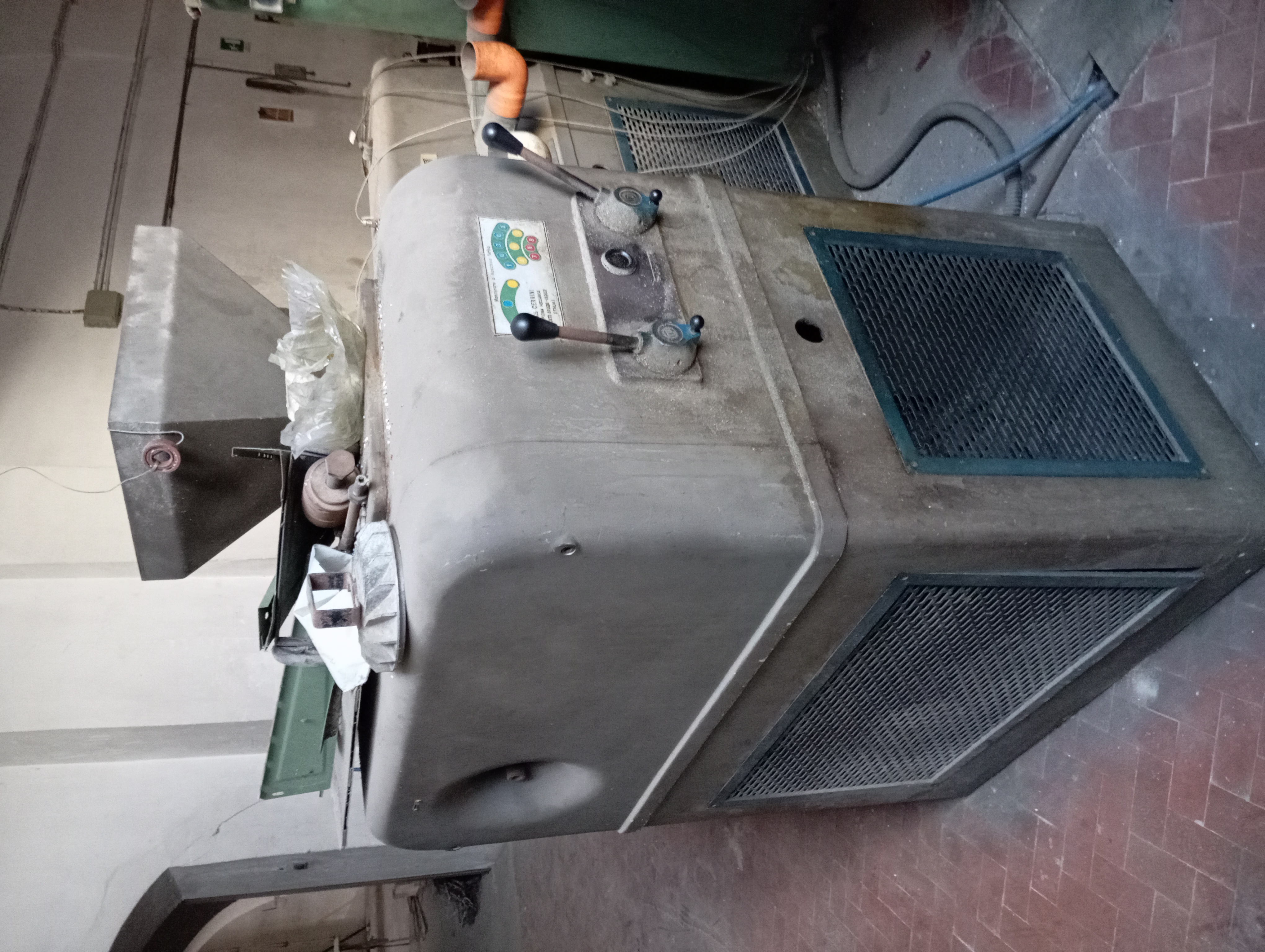 Vendo macchinario da estrusione plastica in vendita - foto 4