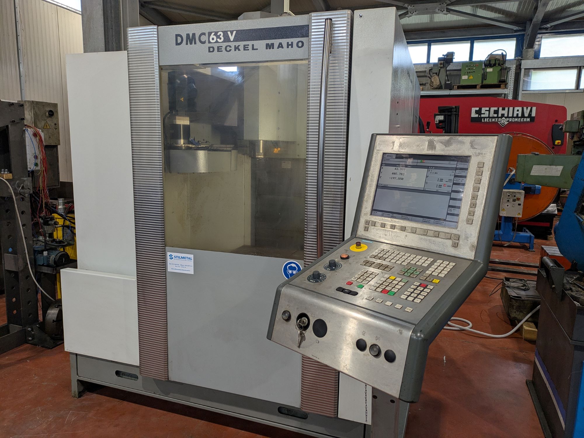 CENTRO DI LAVORO DECKEL MAHO DMC 63 V  in vendita - foto 2