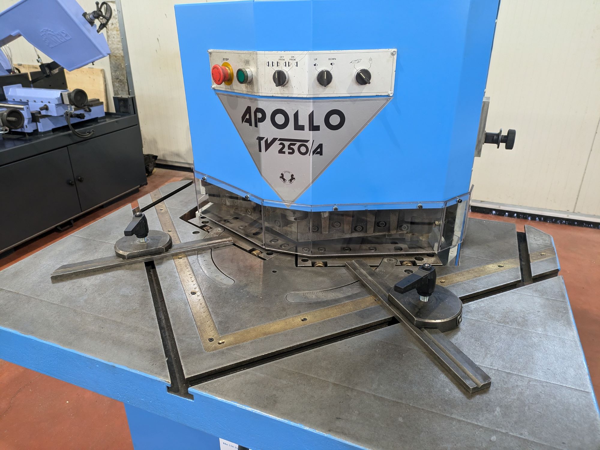 SCANTONATRICE ANGOLO VARIABILE APOLLO in vendita - foto 2