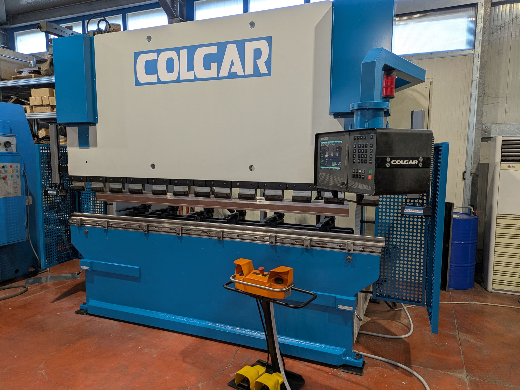 piegatrice colgar 100 ton x 3100 sincronizzata in vendita - foto 2