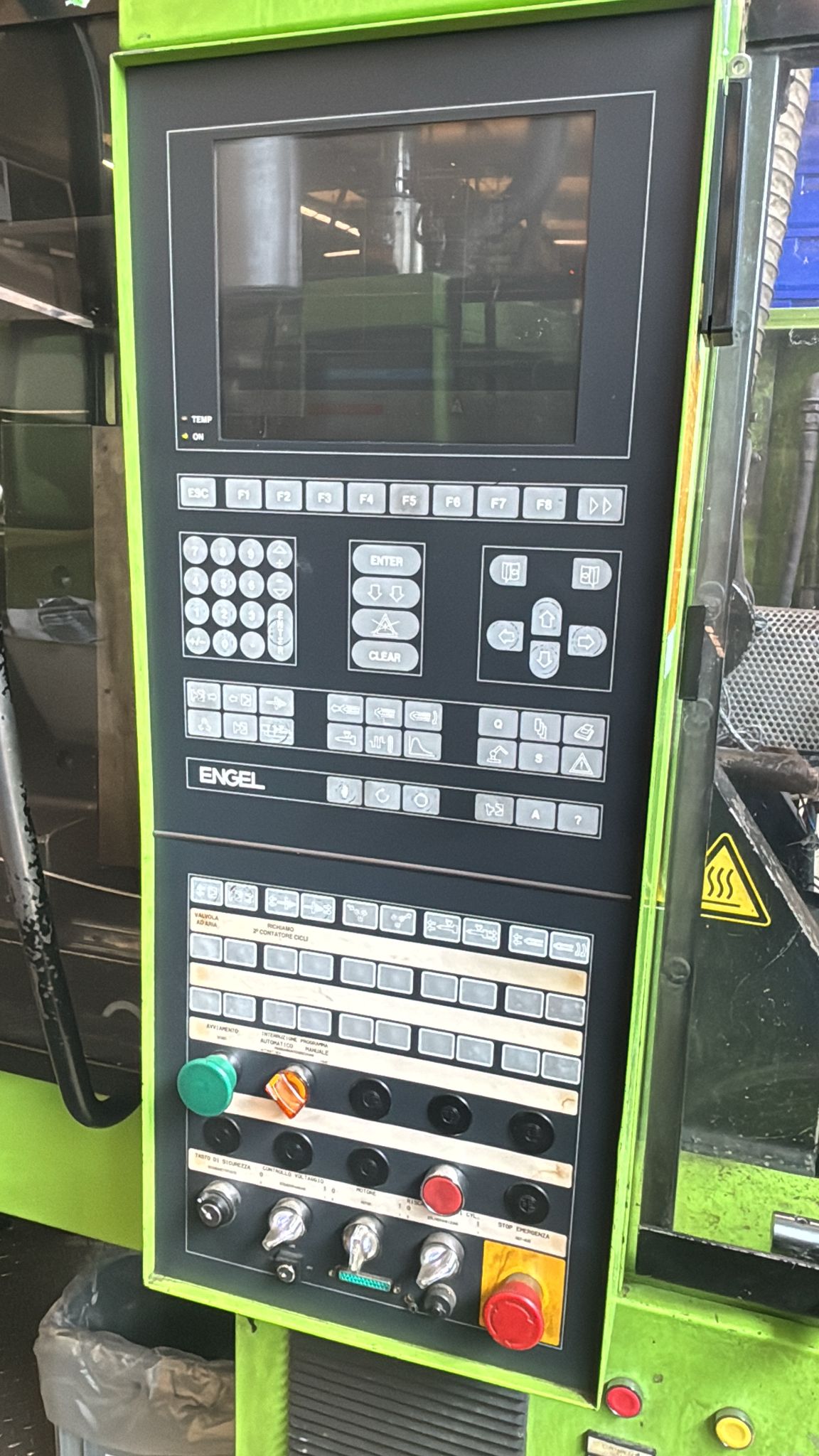 ENGEL  in vendita - foto 2
