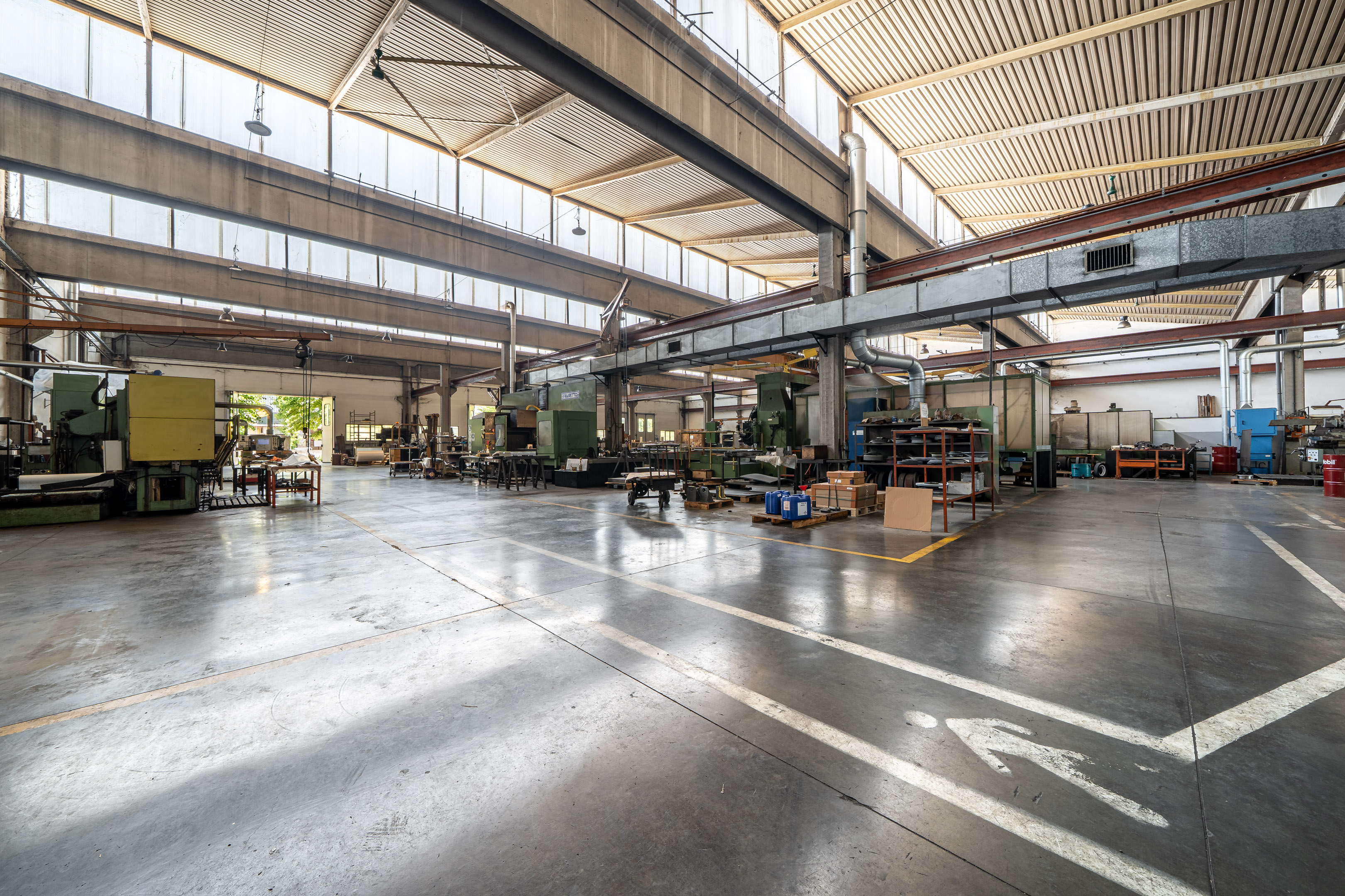 MODENA  CAPANNONE INDUSTRIALE CON AREA ESTERNA in vendita - foto 6