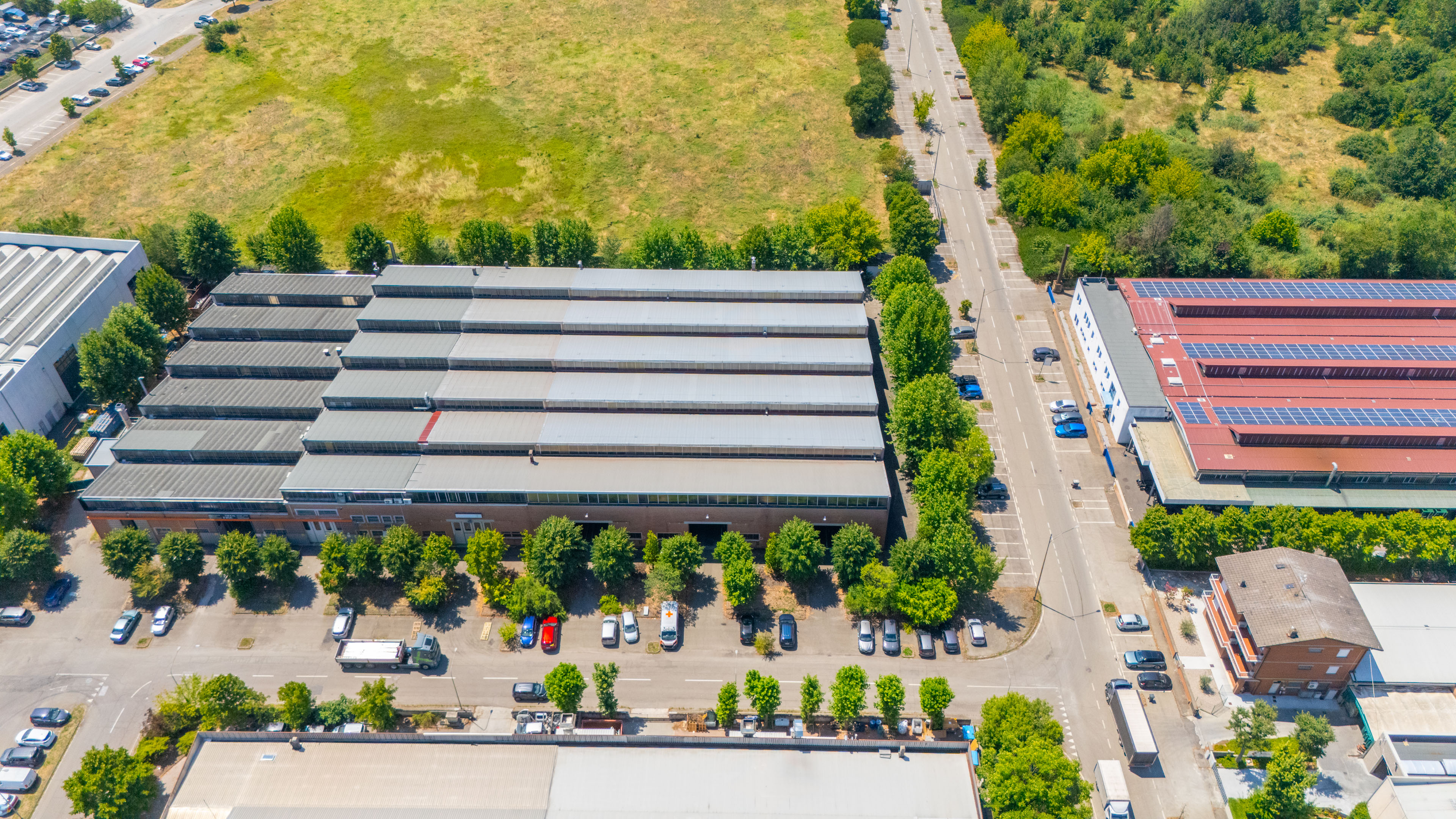 MODENA  CAPANNONE INDUSTRIALE CON AREA ESTERNA in vendita - foto 8