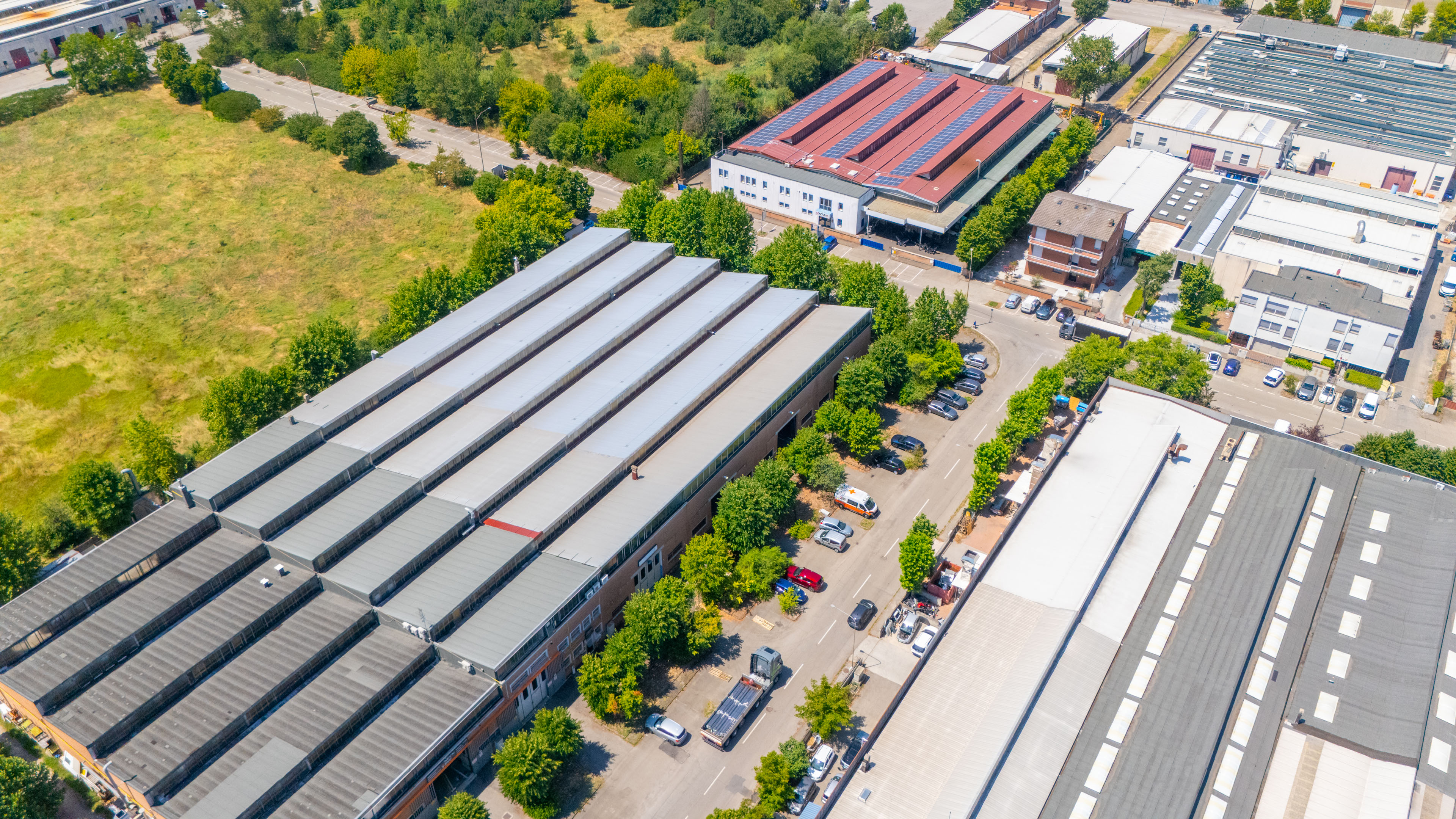MODENA  CAPANNONE INDUSTRIALE CON AREA ESTERNA in vendita - foto 4