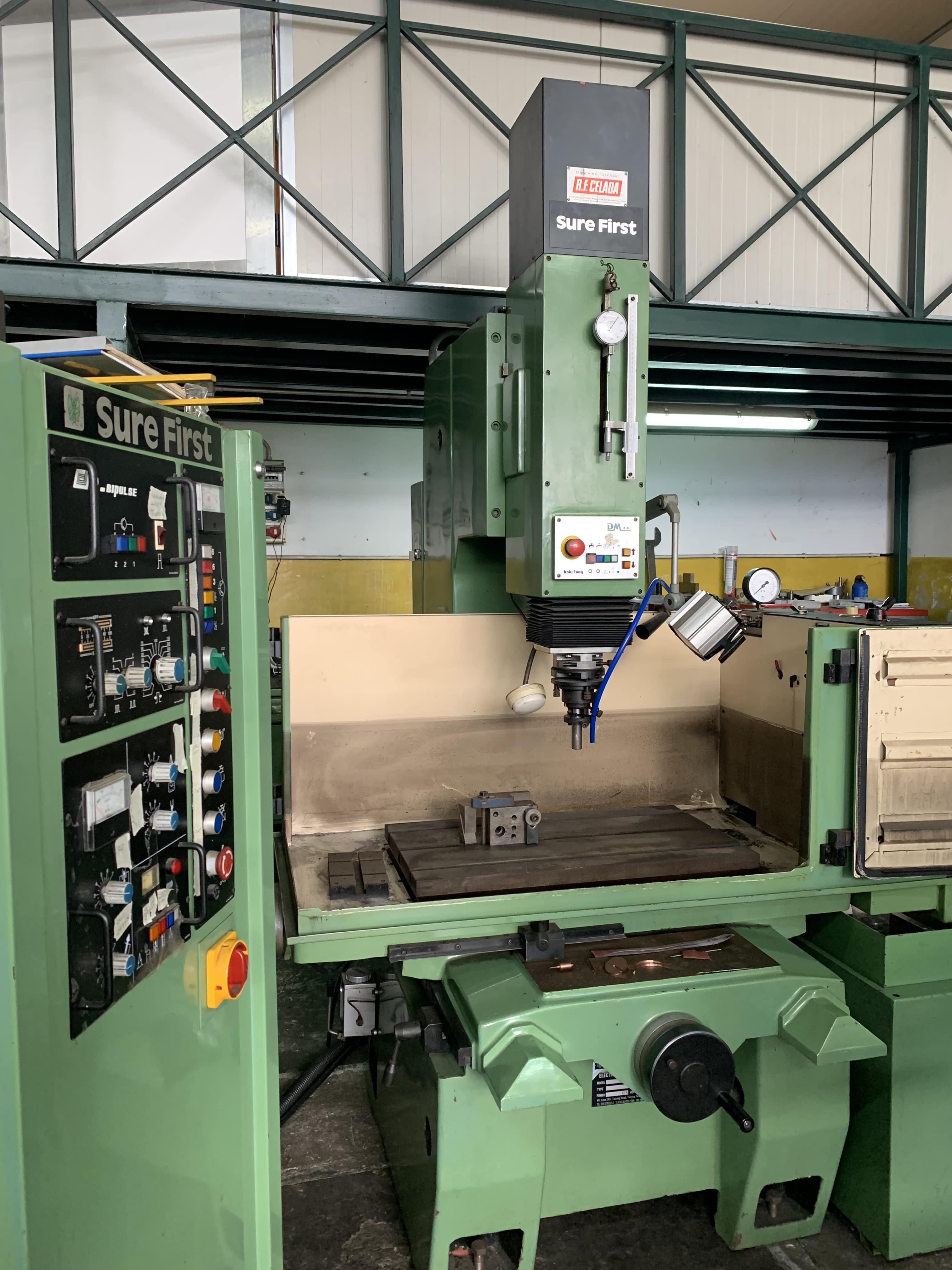 Sinker EDM HSIU FONG DM 430 in vendita - foto 1