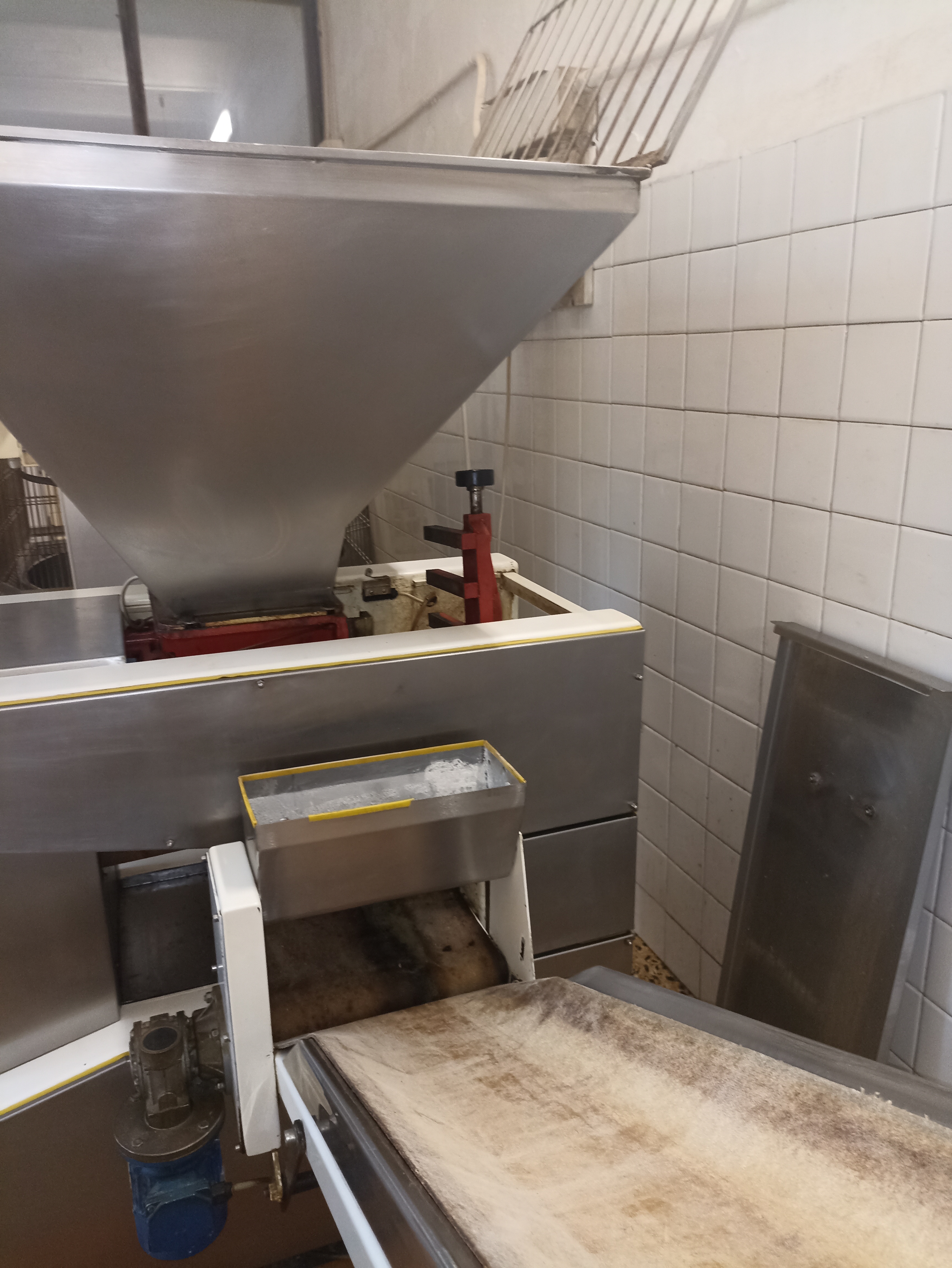 Spezzatrice volumetrica  in vendita - foto 3