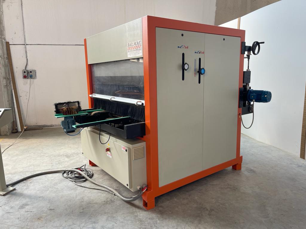 MB809 -1076  Spazzolatrice marca Quickwood  in vendita - foto 10