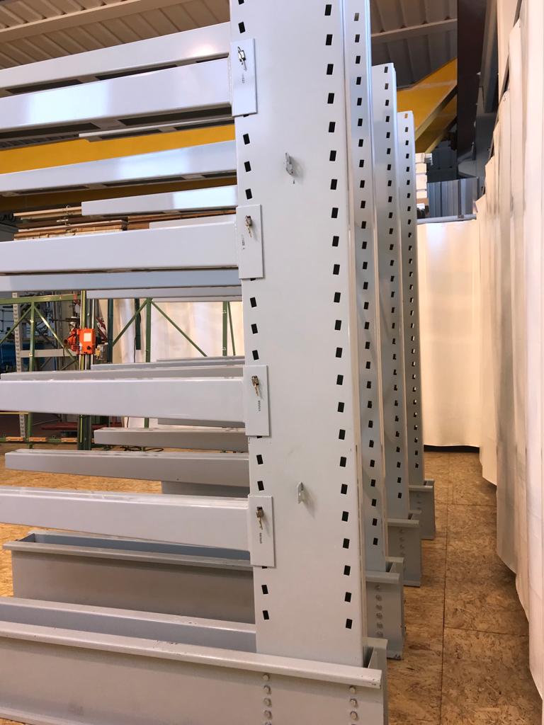 AP947-1282  Cantilever marca BFTM  in vendita - foto 9