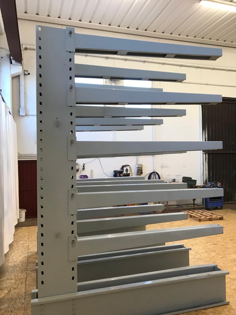 AP947-1282  Cantilever marca BFTM  in vendita - foto 2