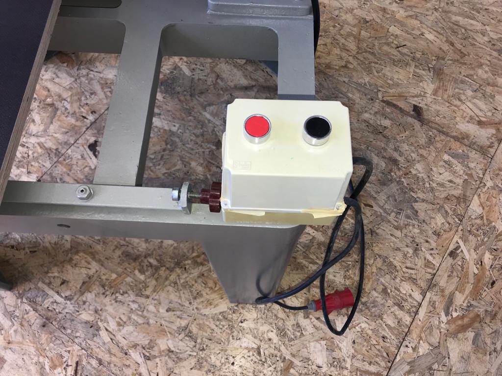 PG981-1316  Sega radiale per legno usata in vendita - foto 9