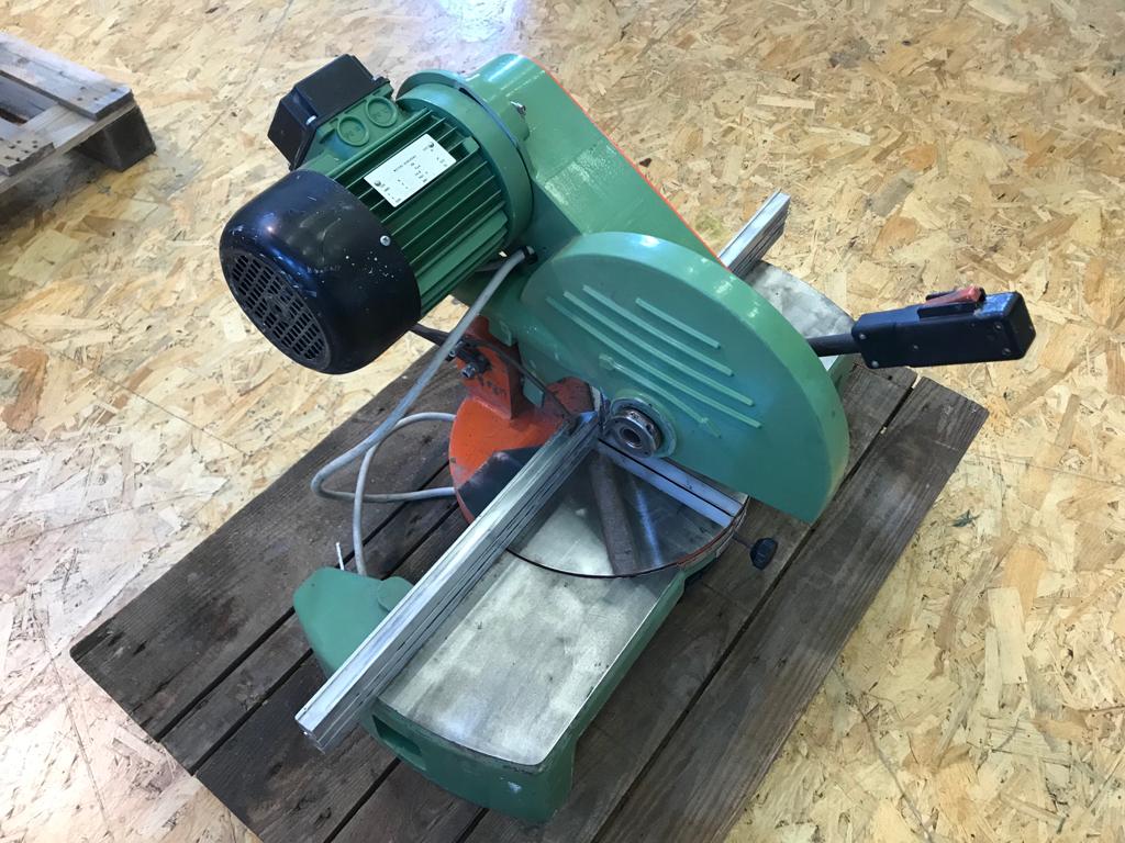 BO975-1312  Troncatrice per legno usata in vendita - foto 5