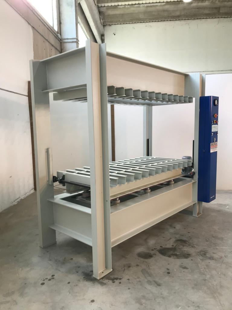 PS733 - Pressa marca Aerre in vendita - foto 5