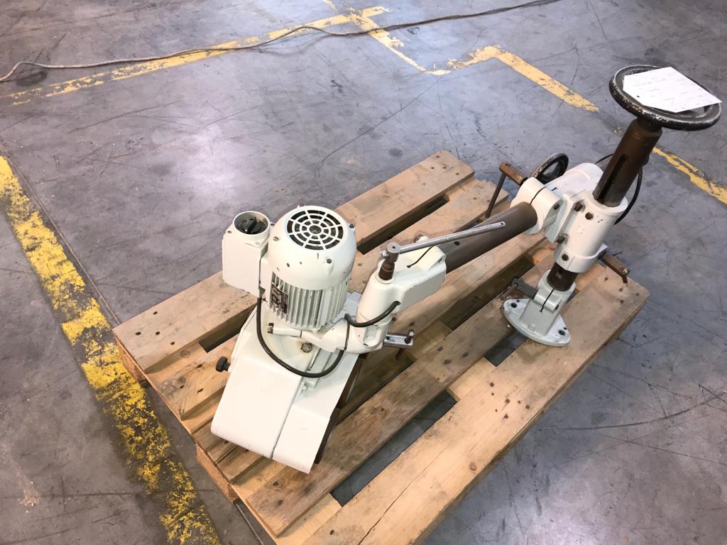 MO821-1100  Trascinatore a 3 ruote marca univer  in vendita - foto 3