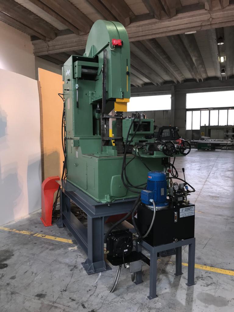 PG700 - Sega a nastro con refendino Stenner in vendita - foto 5