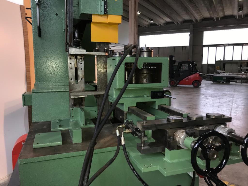 PG700 - Sega a nastro con refendino Stenner in vendita - foto 10