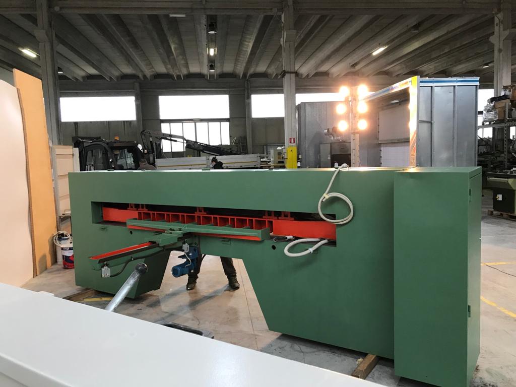 VI692 - Taglierina per legno monguzzi in vendita - foto 12